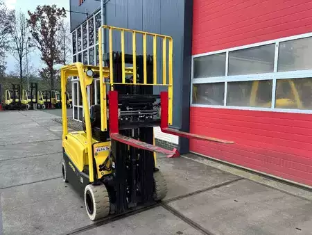 Carrelli elettrici 4 ruote 2017  Hyster J 2.00 XN LWB 336 HOURS (23)