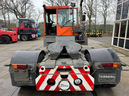 Terminaltraktor 2009  Terberg TT222 (10)