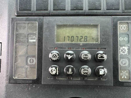 Terminaltraktor 2009  Terberg TT222 (14)