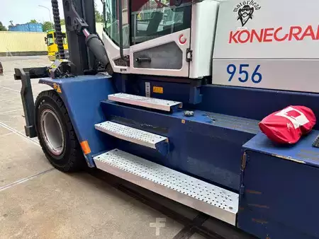 Diesel Forklifts 2017  SMV Konecranes SMV 16-1200C (6)