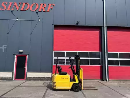 Elektrisk- 3 hjul 1995  Hyster A 1.50 XL 1500kg E-heftruck (1)