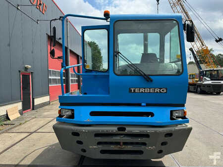 terminal traktor 2008  Terberg YT182 (5)