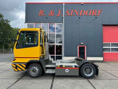 Tracteurs à bagages 2018  Terberg YT222 (1)