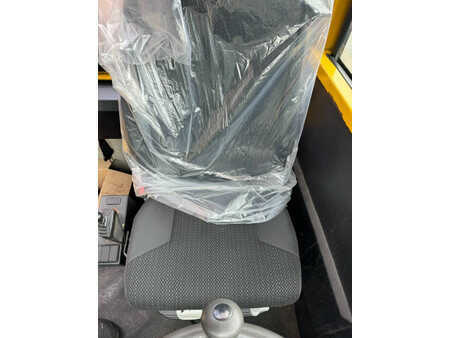 Tracteurs à bagages 2018  Terberg YT222 (14)