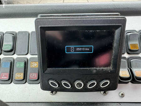 Tracteurs à bagages 2018  Terberg YT222 (16)