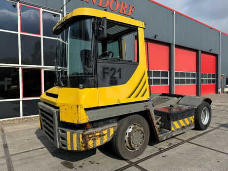 Terminal tractor 2012  Terberg RT283 (3)