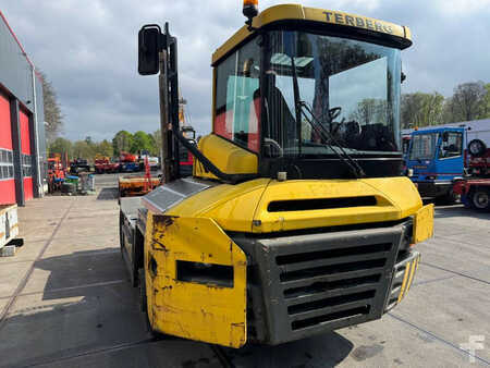 Terminal tractor 2012  Terberg RT283 (6)