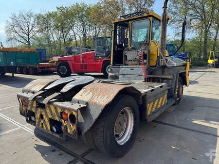 Terminal tractor 2012  Terberg RT283 (8)