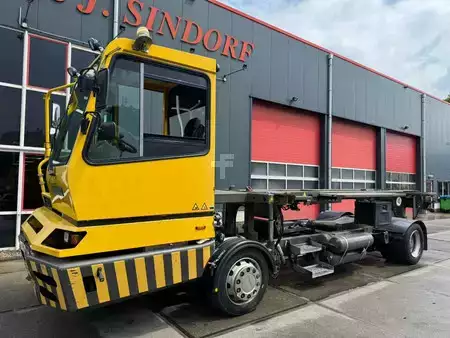 Trator de terminal 2018  Terberg BC 182 (18)