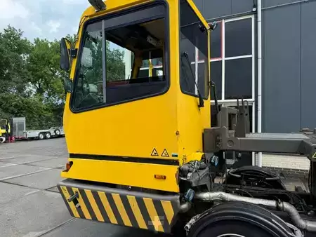 Trator de terminal 2018  Terberg BC 182 (23)