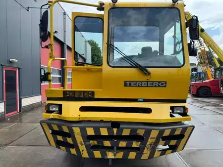 Trator de terminal 2018  Terberg BC 182 (5)