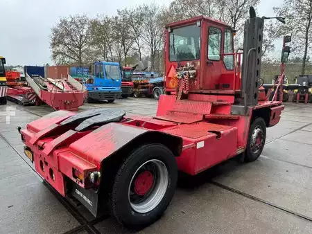 Trattori per terminali 2004  Terberg YT 220 (8)