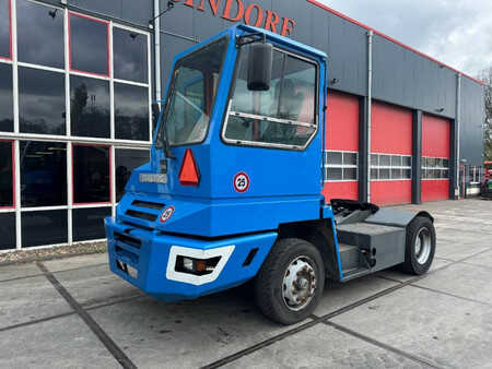 Trator de terminal 2003 Terberg YT220 (3)