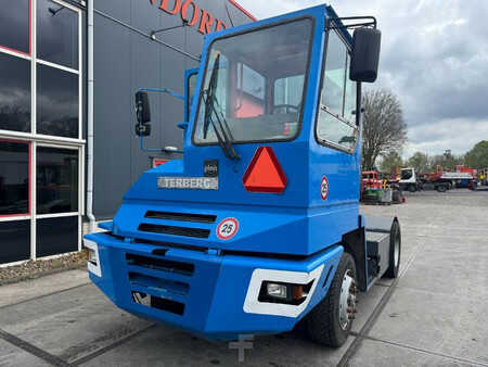 Trator de terminal 2003 Terberg YT220 (4)