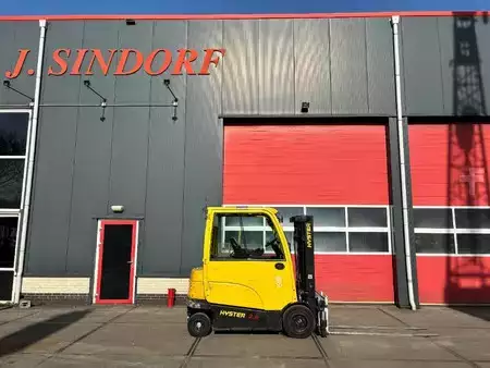 Eléctrico - 4 rodas 2018  Hyster J 2.5 XN 2500kg E- Heftruck Triplo (1)