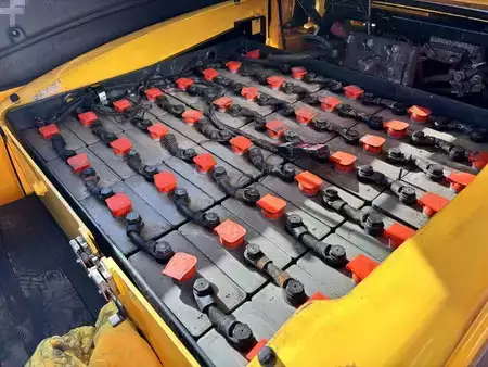 Eléctrico - 4 rodas 2018  Hyster J 2.5 XN 2500kg E- Heftruck Triplo (22)