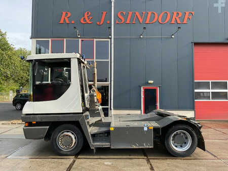 Trator de terminal 2013  Terberg RT223 (1)