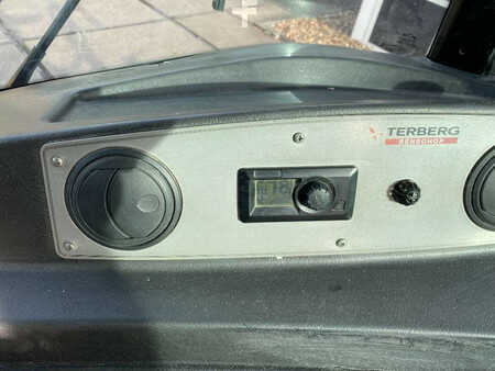 Trator de terminal 2013  Terberg RT223 (16)