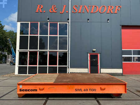 Terminal tractor 2013  [div] Seacom RT40T Rolltrailer (1)