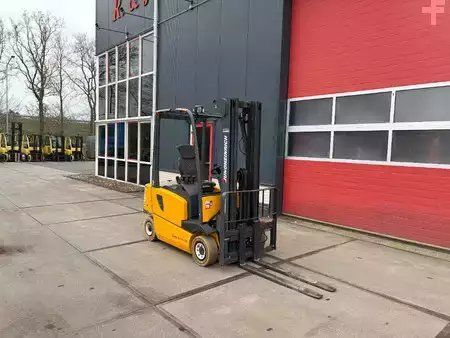 Elektro 4 Rad 2004  Jungheinrich EFG 316 K 1600 kg E- Heftruck (2)