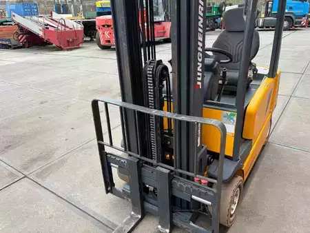 Elektro 4 Rad 2004  Jungheinrich EFG 316 K 1600 kg E- Heftruck (6)