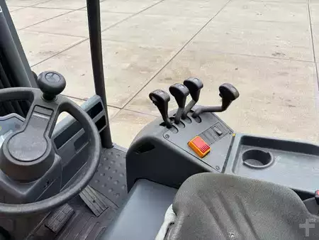 Elektro 4 Rad 2004  Jungheinrich EFG 316 K 1600 kg E- Heftruck (8)