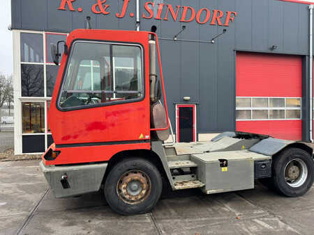 Terminál traktor 2006  Terberg YT 182 (2)