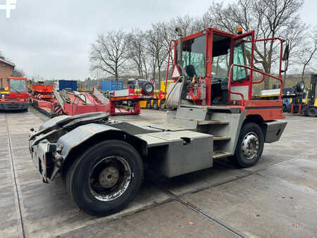 Terminál traktor 2006  Terberg YT 182 (8)