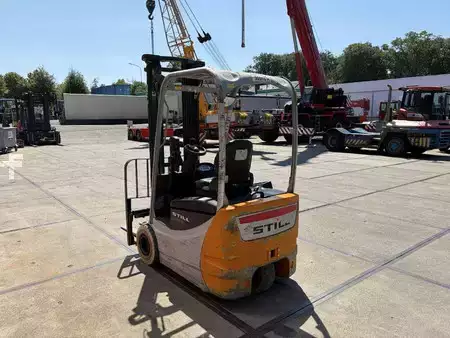 3-wiel elektrische heftrucks 2013  Still RX 50-15 1500kg Triplo / sideshift (3)
