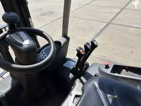 3-wiel elektrische heftrucks 2013  Still RX 50-15 1500kg Triplo / sideshift (6)