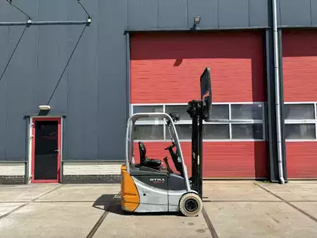 3-wiel elektrische heftrucks 2013  Still RX 50-15 1500kg Triplo / sideshift (7)