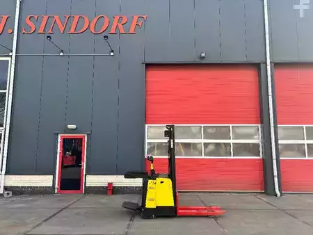 Stoccatori 2018  Hyster S1.5 S 1500 kg stapelaar 3.4m (2)