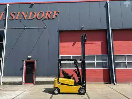 Carrelli elettrici 4 ruote 2010  Yale ERP 20 VF LWB 2000kg freelift heftruck (2702HOURS) (13)
