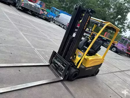 El truck - 4 hjulet 2015  Hyster J2.0 XN LWB 2000 kg triplo/sideshift/ spreader (5)