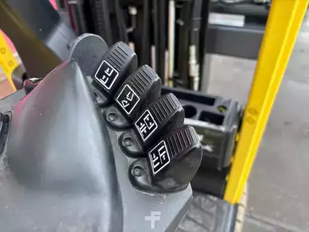 Carrelli elettrici 3 ruote 2018  Hyster J1.6XNT (19)