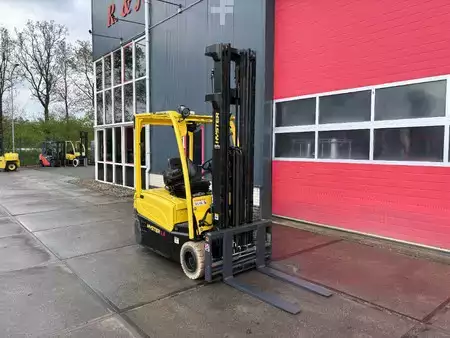 Carrelli elettrici 3 ruote 2018  Hyster J1.6XNT (2)