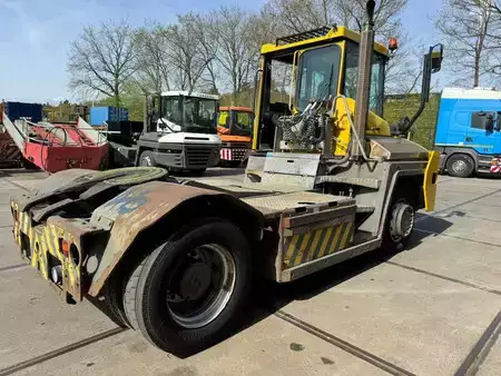 Terminaltraktor 2012  Terberg RT283 (10)