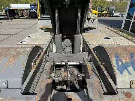 Terminaltraktor 2012  Terberg RT283 (21)