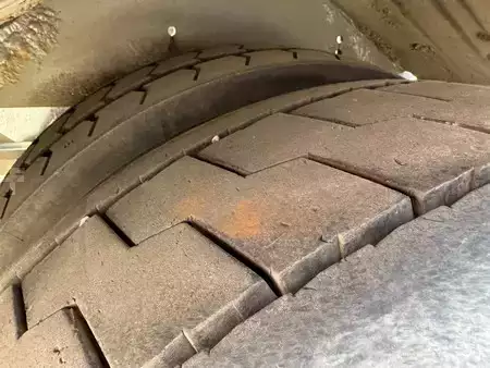 Terminaltraktor 2012  Terberg RT283 (9)