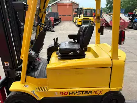Elektro 4 Rad 2005  Hyster J 3.00 XM 3000kg Electric forklift (7)