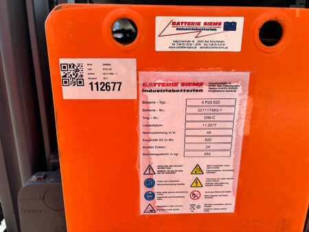 Retraky 2008  Still FMX 17 8.8 meter 1700 kg Reachtruck (8)