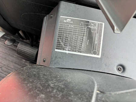 Eléctrico - 4 rodas 2014  Still RX 20-20 2000kg TIPLO / Sideshift (12)