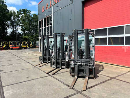 Eléctrico - 4 rodas 2014  Still RX 20-20 2000kg TIPLO / Sideshift (18)