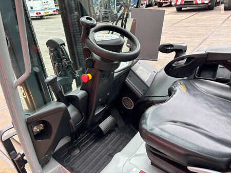 Eléctrico - 4 rodas 2014  Still RX 20-20 2000kg TIPLO / Sideshift (7)