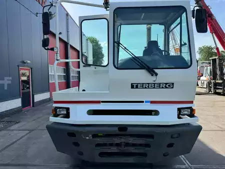 Trator de terminal 2011  Terberg YT182 (4)