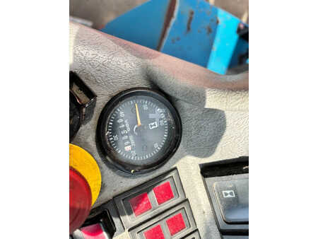 Empilhador diesel 2002  SMV Konecranes SL 12-600 A (13)