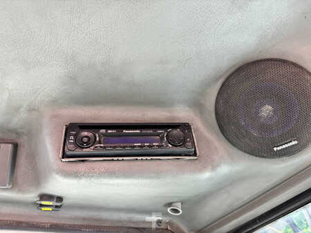 Empilhador diesel 2002  SMV Konecranes SL 12-600 A (14)