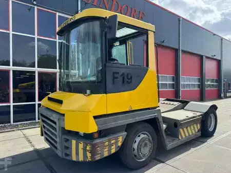 Trator de terminal 2012  Terberg RT 283 (3)