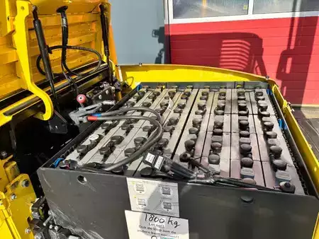 Eléctrico - 4 rodas 2019  Hyster J 2.5 XN 2500kg E- heftruck triplo (19)