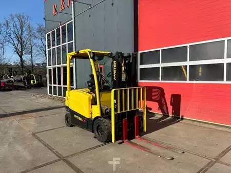 Eléctrico - 4 rodas 2019  Hyster J 2.5 XN 2500kg E- heftruck triplo (4)